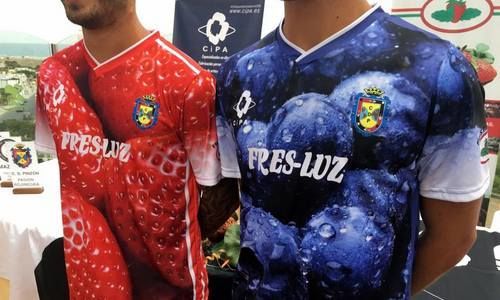 Испанские клубы наносят на футболки гастрономические изыски