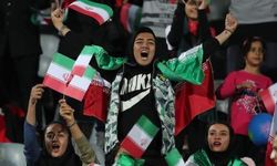 Иранские женщины впервые за 39 лет попали на футбол. Посмотрите, как это красиво! 