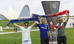 В Азербайджане фанат попал в тюрьму из-за флага команды, а клубы разом снимались с чемпионата