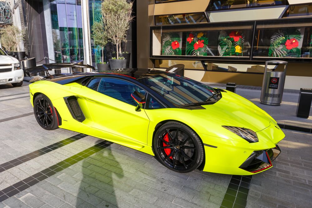 Разноцветная Lamborghini Aventador 6ix9ine